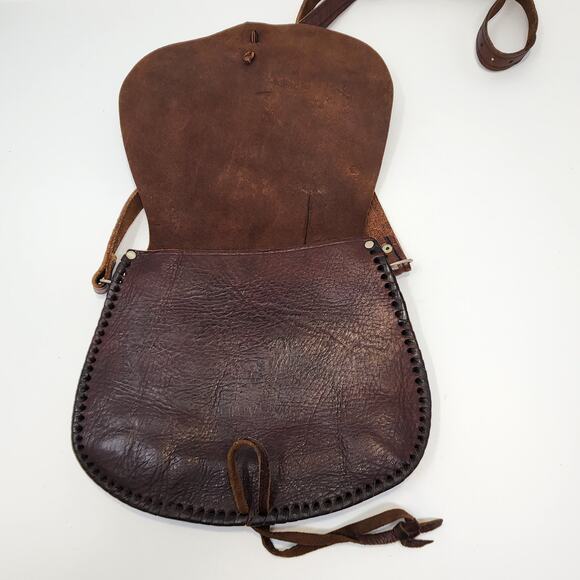 Artisan Brown Leather Crossbody Saddle Bag Handmade Boho Adjustable Strap - Picture 4 of 6